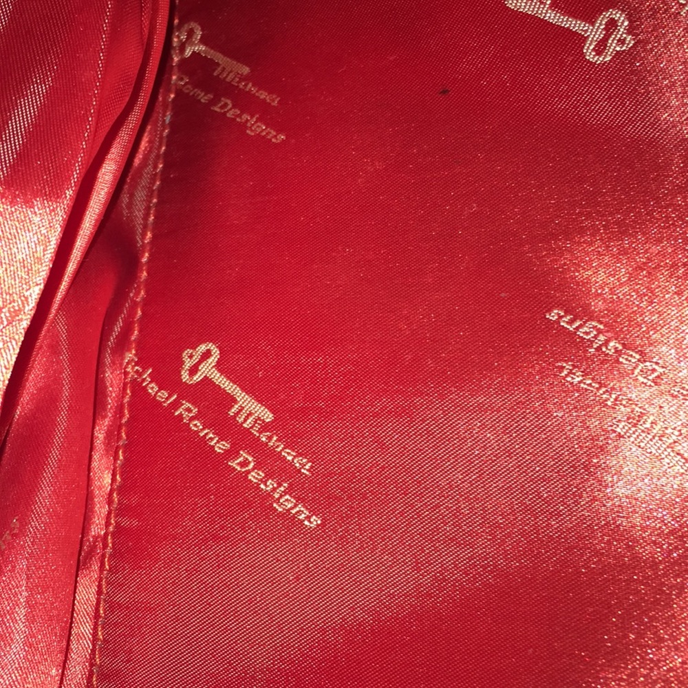 Michael RomeDesign Bag - Picture 4 of 4